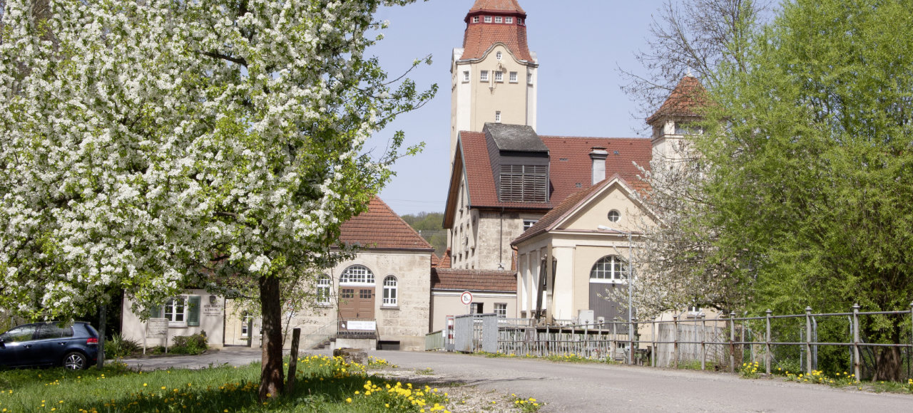 Hauptsitz des Unternehmens Elmer und Zweifel in Bempflingen Deutschland